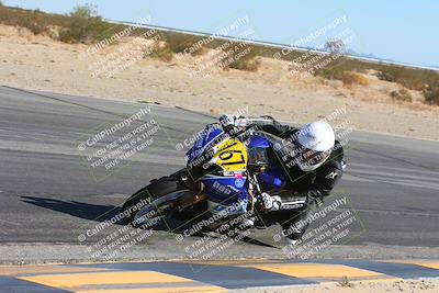 media/Oct-19-2024-CVMA (Sat) [[7df39c5a0d]]/Race 10-Amateur SS MW (Holeshot)/